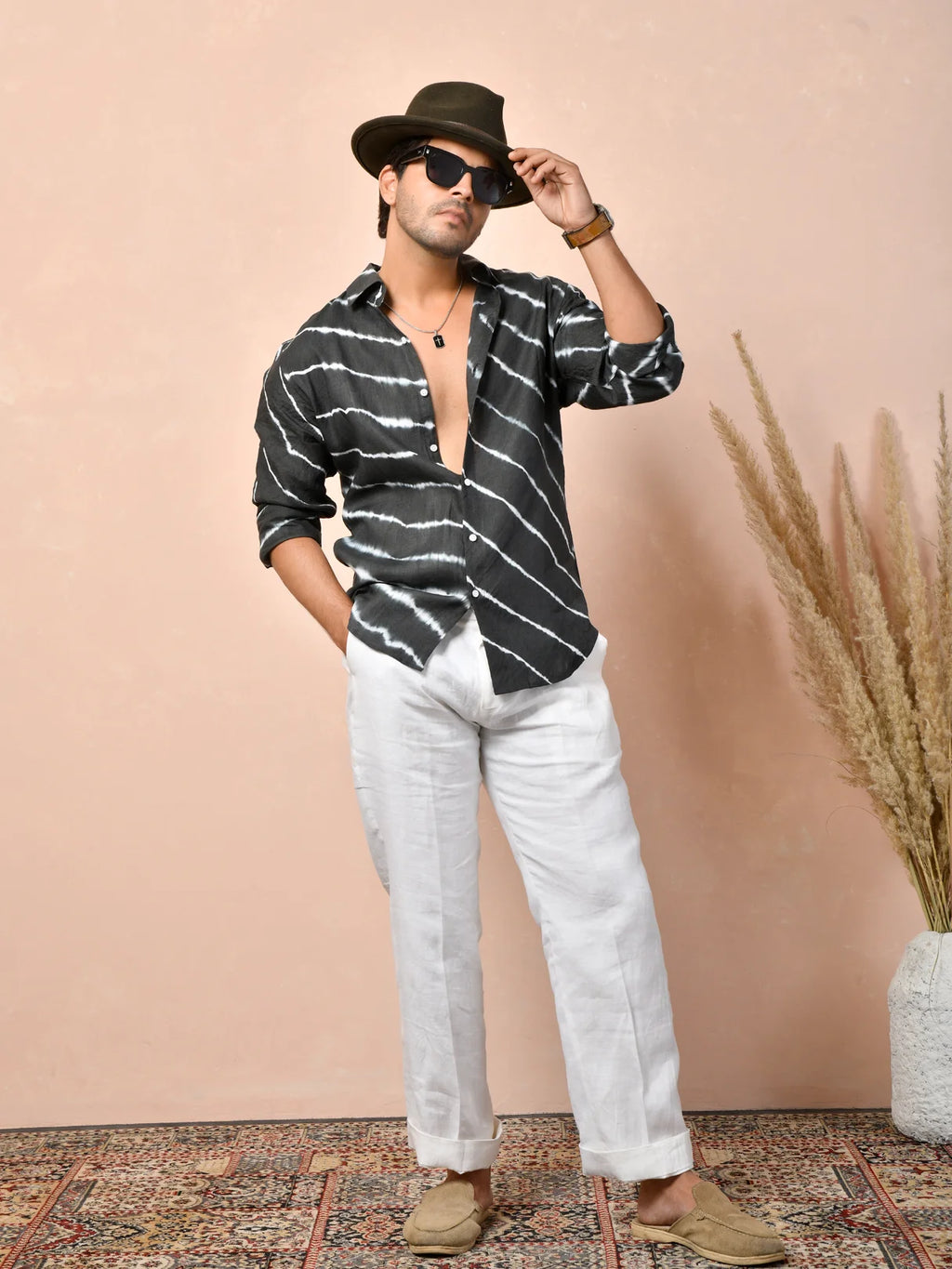 Leheriya Black Pure Linen Shirt